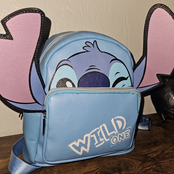 Danielle Nicole Blue and Purple Character Backpack - Picture 2 of 6